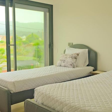 Avenida House A 700 Metros Da Praia Еспосенде Екстериор снимка