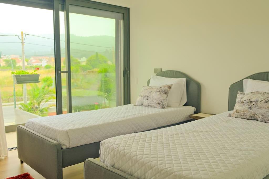 Avenida House A 700 Metros Da Praia Еспосенде Екстериор снимка