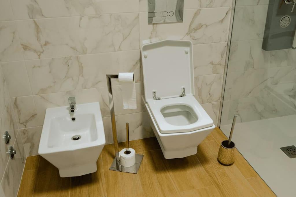Avenida House A 700 Metros Da Praia Еспосенде Екстериор снимка