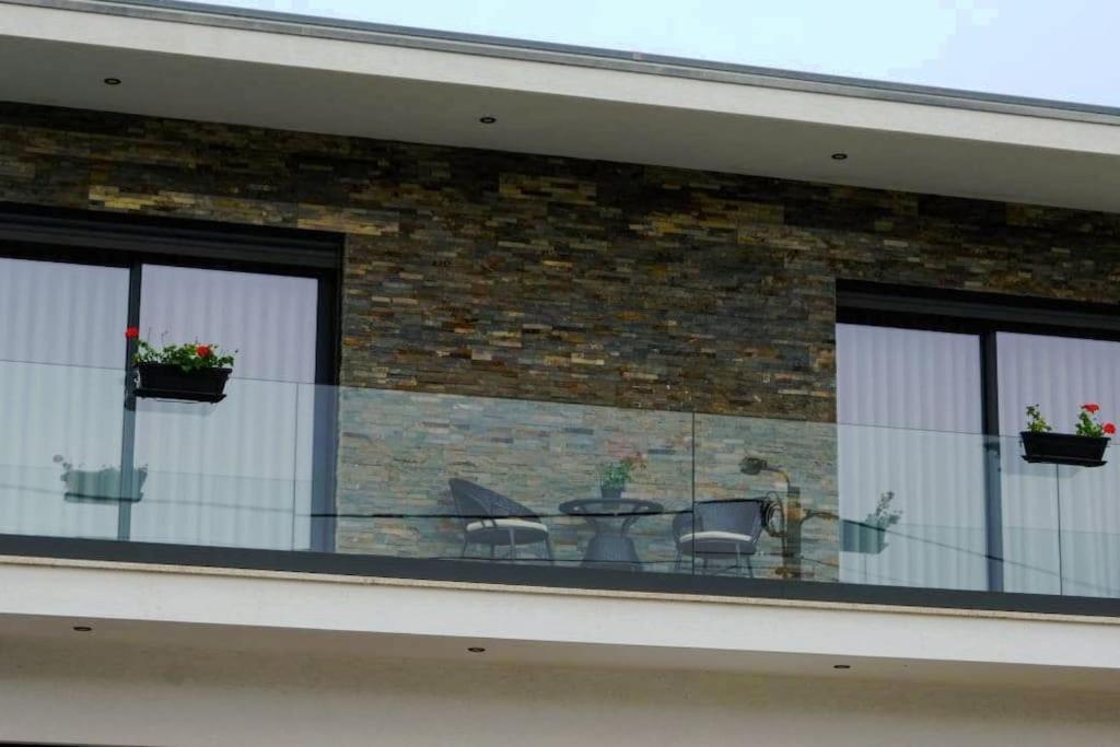 Avenida House A 700 Metros Da Praia Еспосенде Екстериор снимка