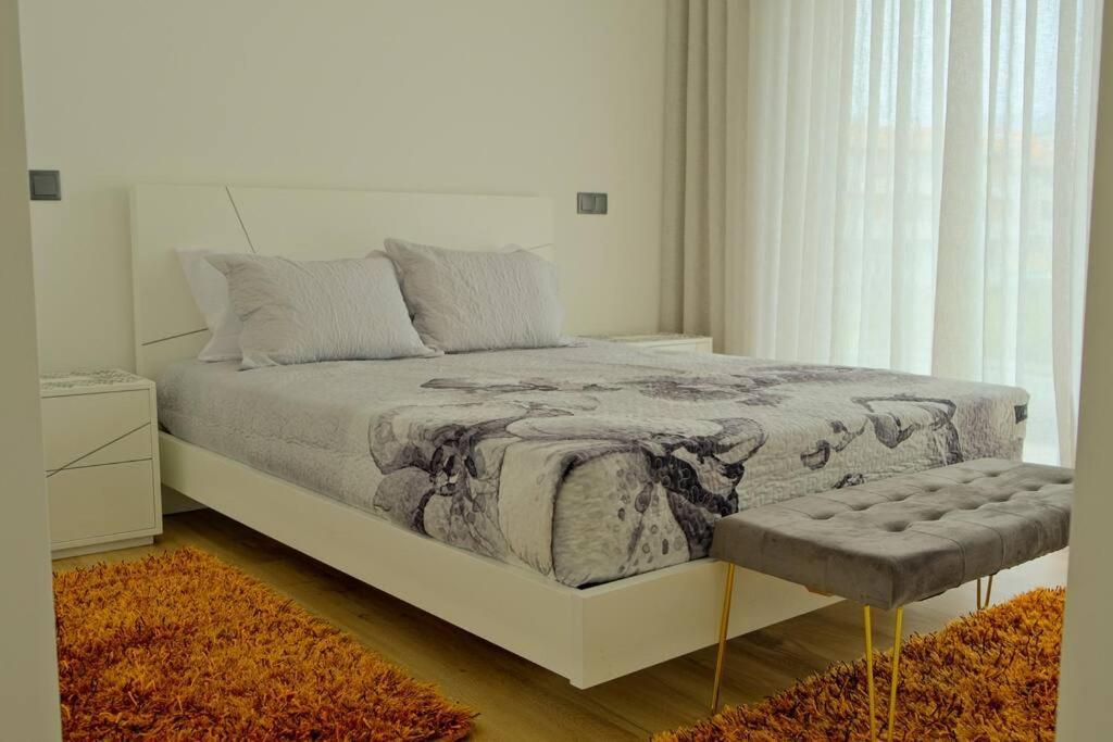 Avenida House A 700 Metros Da Praia Еспосенде Екстериор снимка